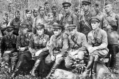 Армия НКВД перед Великой Отечественной: о чём писал предатель Резун