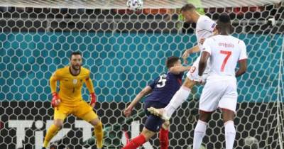 Евро-2020. Швейцария обыгрывает Францию после первого тайма благодаря голу Сеферовича