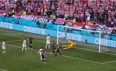 Испания после сумасшедшего комбэка Хорватии забила им два гола