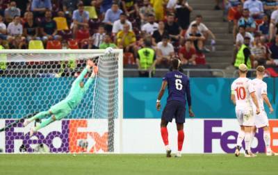 Швейцария забила Франции три гола и спаслась от поражения