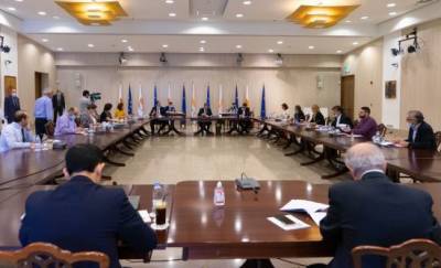 Никос Анастасиадис - Президент встретится с эпидемиологами: ждать ли новых мер? - vkcyprus.com - Кипр