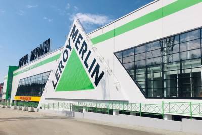 В Новосибирске заработал четвертый супермаркет «Леруа Мерлен»