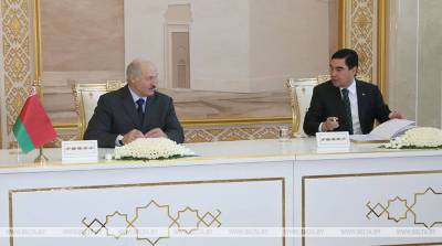 Лукашенко поздравил Бердымухамедова с днем рождения и подтвердил готовность расширять отношения с Ашхабадом