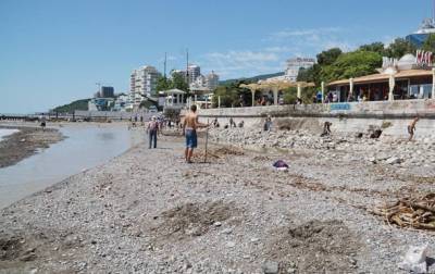 В Крыму закрыты 83 пляжа