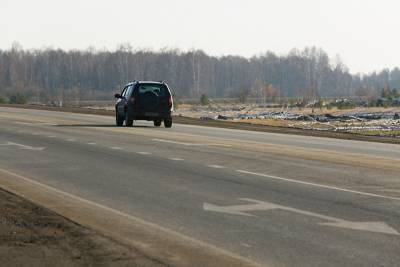 В Челябинской и Курганской областях из-за жары ограничили движение фур по трассам