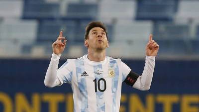 Дубль Месси помог Аргентине разгромить Боливию и выйти в плей-офф Кубка Америки