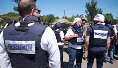 ОБСЕ за выходные зафиксировала более сотни нарушений перемирия на Донбассе