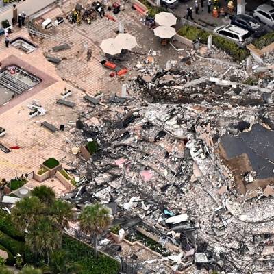 Число погибших при обрушении 12-этажного жилого дома во Флориде выросло до 11