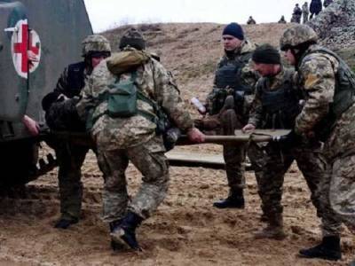 На Донбассе ранен украинский боец: оккупанты обстреливали позиции ВСУ из гранатометов и стрелкового оружия