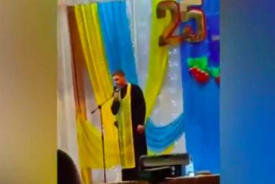 "Слава Украине, г*вно России!": на Днепропетровщине священник поставил на место всех, кто поддерживает попов-сепаратистов