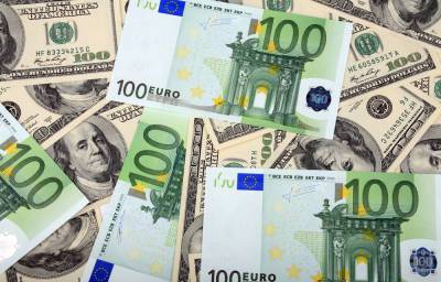 Доллар и евро вновь начали расти
