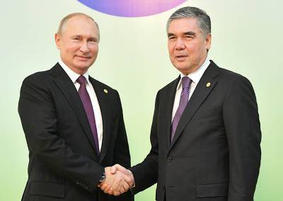 Путин поздравил президента Туркмении с днем рождения