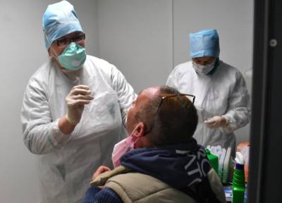 Около 6 тыс. человек заразились COVID-19 в Свердловской области после прививки