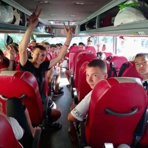 В Болгарии мошенники оставили без средств 97 юных спортсменов из Винницы. Фото