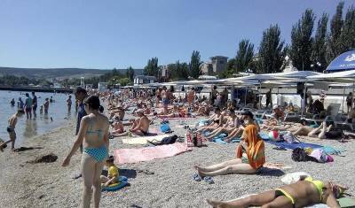 Роспотребнадзор закрыл 80 опасных пляжей в Крыму