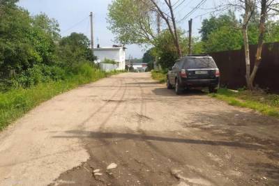 В Рязани начали ремонтировать дорогу в поселке Никуличи