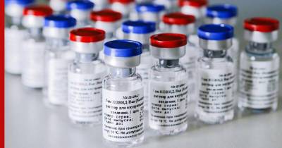 Безопасность российских вакцин от коронавируса подтвердили в Минздраве