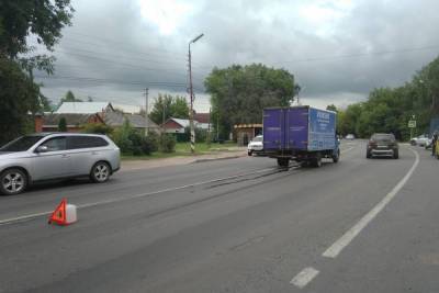 На улице Ситниковской в Рязани в ДТП с «ГАЗелью» пострадал водитель Renault