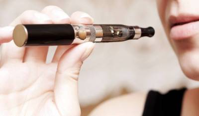 Производитель электронных сигарет в США выплатит $40 млн из-за рекламы среди подростков - trend.az - США - шт.Северная Каролина