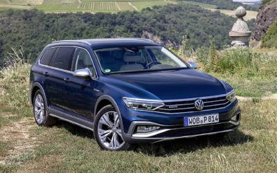 Volkswagen Passat получил новую версию для России