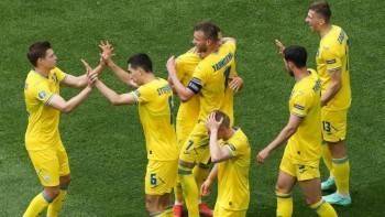 Угадай счет и автора победного гола в матче Украина - Швеция и получи 1000 рублей на карту