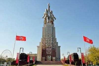 ВДНХ пригласила москвичей на экскурсии о творчестве Веры Мухиной