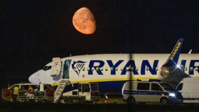Минск призвал ИКАО обнародовать расшифровку данных с самолета Ryanair