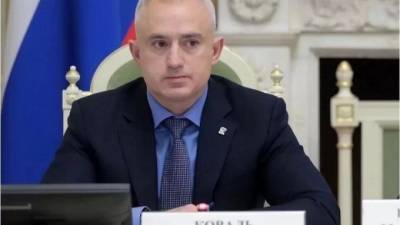 Суд Петербурга продлил арест депутату ЗакСа Роману Ковалю