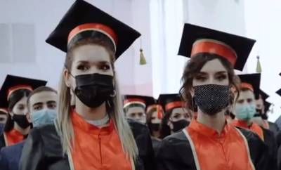Выпускники лечфака Рязанского медуниверситета получили дипломы