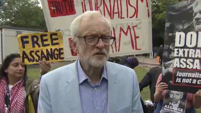 «Он выдающийся журналист»: британский политик Джереми Корбин — о деле Ассанжа