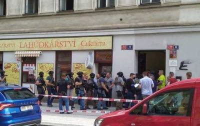 У центрі Праги сталася стрілянина: одна людина поранена, підозрюваний зник