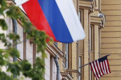 Россия и США могут вернуть послов после встречи в Женеве - Известия