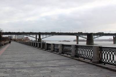 Движение по Октябрьскому мосту Новосибирска не закроют во время ремонта