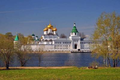 Костромские волонтеры проведут субботник в Ипатьевском монастыре