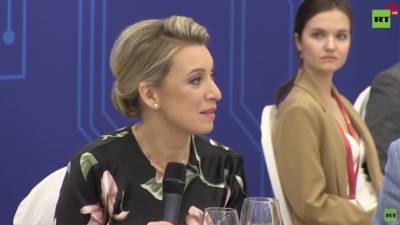 «ИноСМИ-иноагенты в России»: деловой завтрак с Марией Захаровой на ПМЭФ-2021