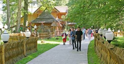 Фестиваль "Добрыя суседзі" в Беловежской пуще соберет около 50 творческих коллективов