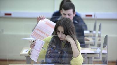 Около 76 тысяч человек зарегистрировались на ЕГЭ по русскому языку в Москве