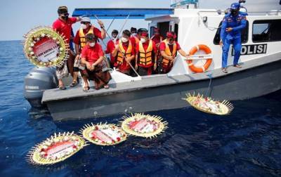 Индонезия отменила миссию по спасению затонувшей в апреле субмарины - korrespondent.net - Индонезия