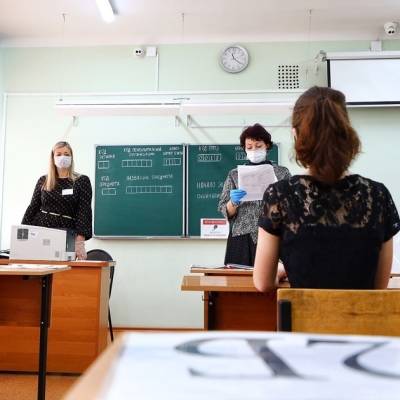 Алексей Островский рассказал, как писал выпускное сочинение в школе