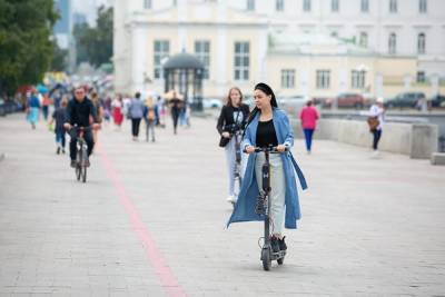 Сервис Whoosh ограничил скорость самокатов в большинстве скверов и парков Екатеринбурга