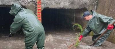 Мариуполь затопило, за сутки выпала месячная норма осадков (видео)