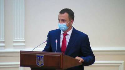 Украинский «шпрехенфюрер» продолжает давить на украинские каналы
