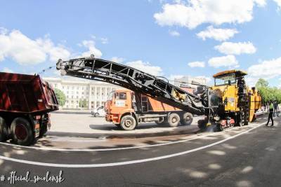 Начался ремонт на главной площади Смоленска