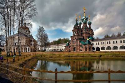 В Ярославской области монастырь станет частью продуктового концерна