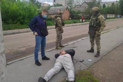 Полиция задержали двоих вымогателей и шантажистов в Житомире
