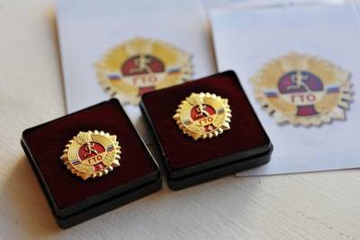 Тамбовчан с ограниченными возможностями здоровья впервые наградили значками ГТО