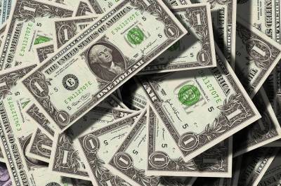 Минфин откажется от доллара в структуре ФНБ