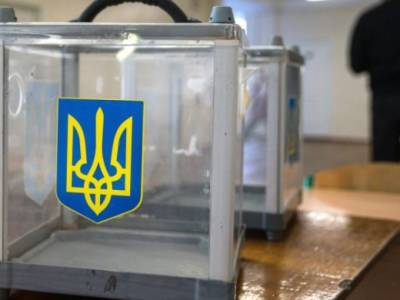 Проміжні вибори на Черкащині: Микола Томенко очолює рейтинг, а "Слуга Народу" опинився серед аутсайдерів