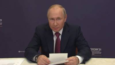 Путин: в рамках "Фабрики проектного финансирования" реализуются проекты на 1,3 триллиона рублей
