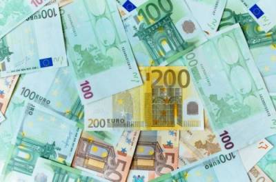 Евросоюз изменил правила ввоза наличных денег